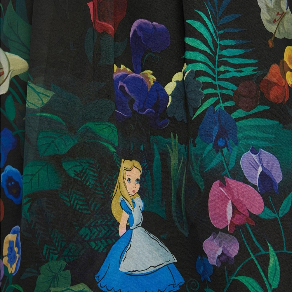 DISNEY Alice In Wonderland Flowers Border Print Chiffon Skirt Size XS - Picture 13 of 13